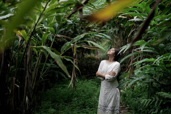 Anamcararetreats-remembering-her-sitaram-munnar-retreat - Walk in nature